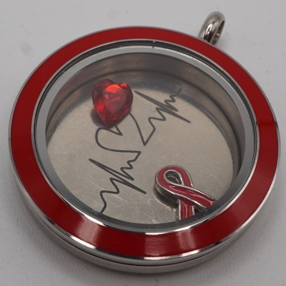 Origami Owl Red Enamel Heart Health Awareness Living Locket Pendant Charms